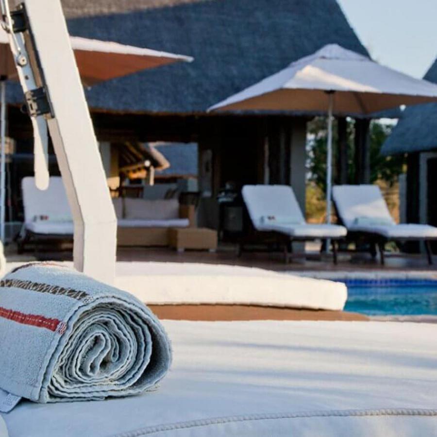 Buffalo Thorn Lodge พีลาเนสเบิร์ก ภายนอก รูปภาพ